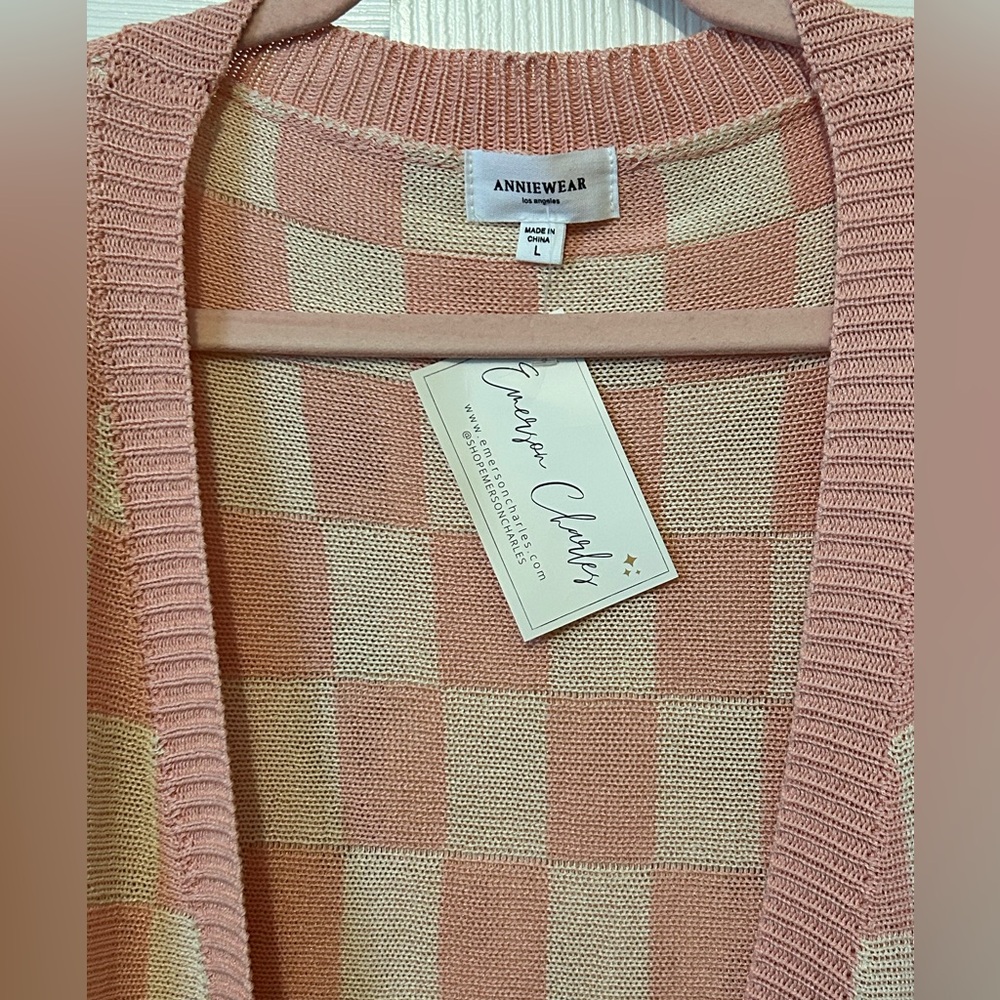 NWT Alice|Rose Pink and Cream Checkered Oversized Sweeter Lg - Picture 6 of 8